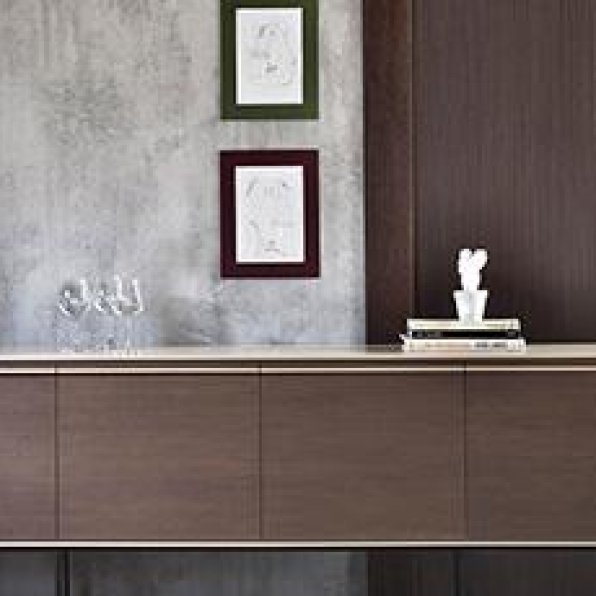 Line sideboard