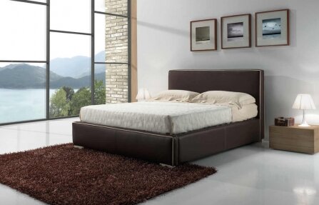 Bed Malia