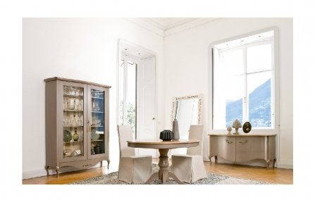 שולחן מעוצב קטן